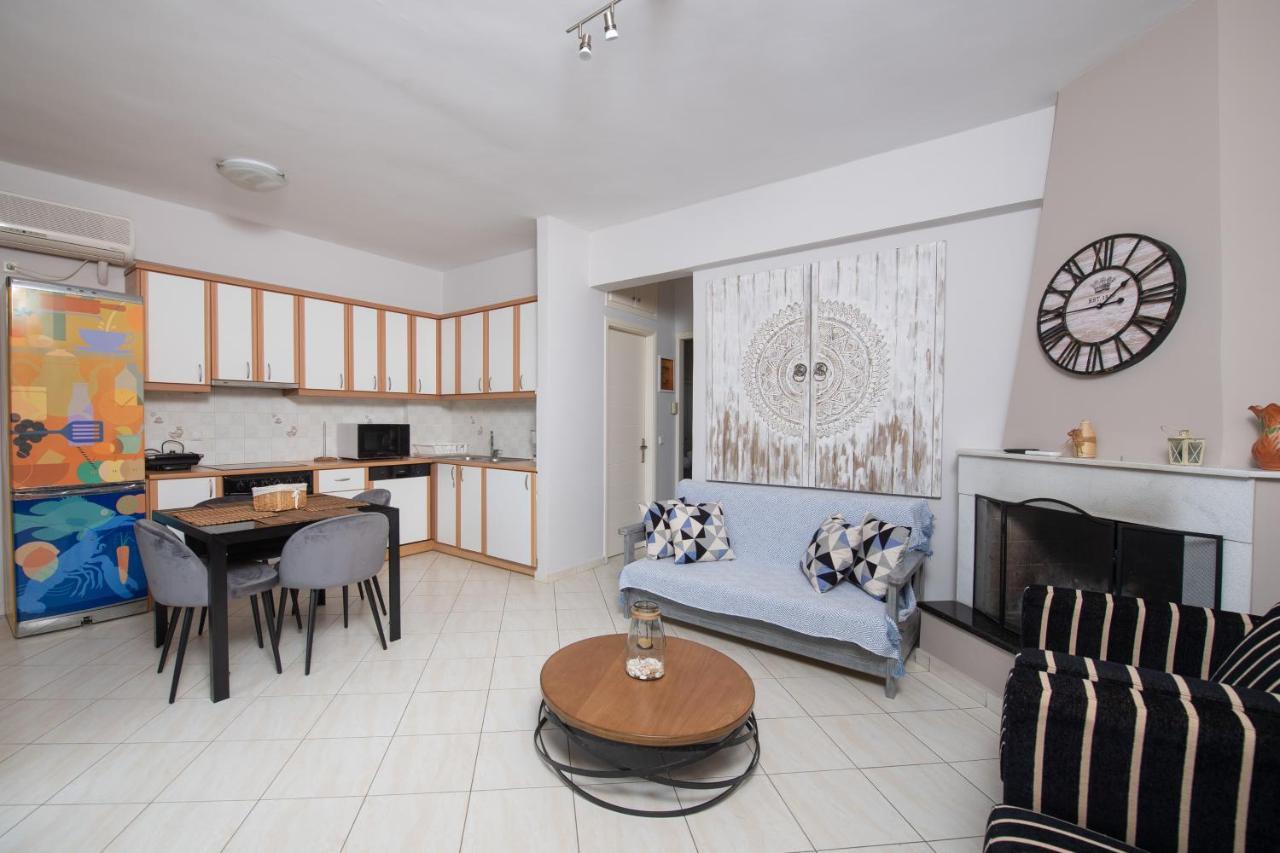 Apartamento Punda 4 Seasons Diakopto Exterior foto
