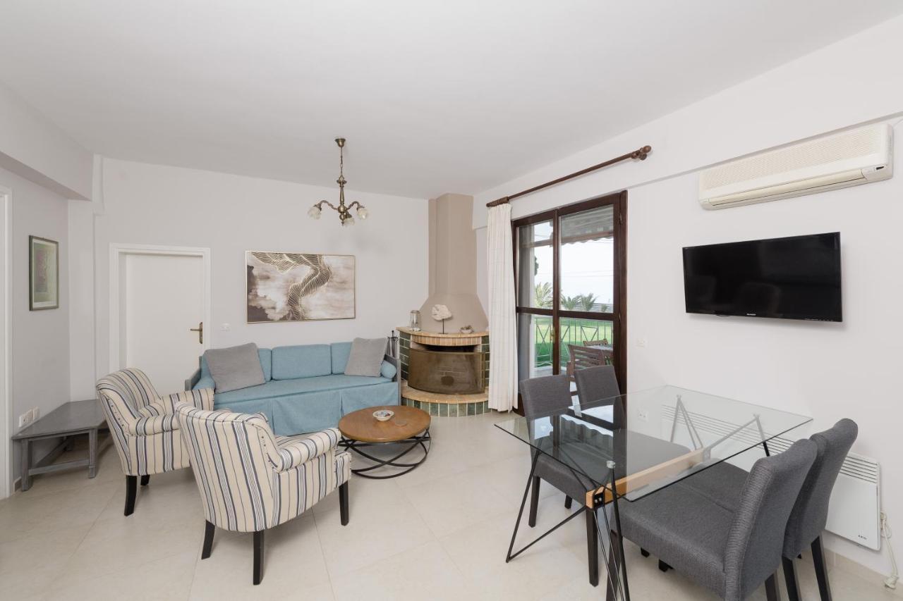 Apartamento Punda 4 Seasons Diakopto Exterior foto